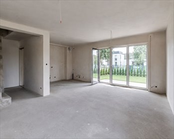 Polecam dom 135 m² z prywatnym ogrodem 203 m² i 2 miejscami parkingowymi dom Słomin, Biedronki