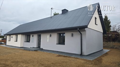 Dom wolnostojący 80 m² z 3 pokojami i ogrzewaniem gazowym dom Siołkowa