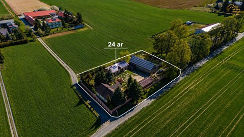 Na sprzedaż siedlisko 90 m² z garażem i stodołą w Tomaszowicach dom Tomaszowice