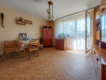 Sprzedam 4-pokojowe mieszkanie 57 m² z balkonem i piwnicą mieszkanie Kraków, Mistrzejowice, os. Piastów