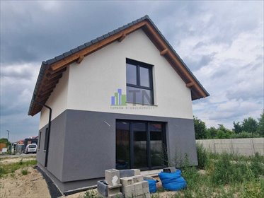 Na sprzedaż przestronny dom 101 m² z dużą działką w Miłoszycach dom Miłoszyce
