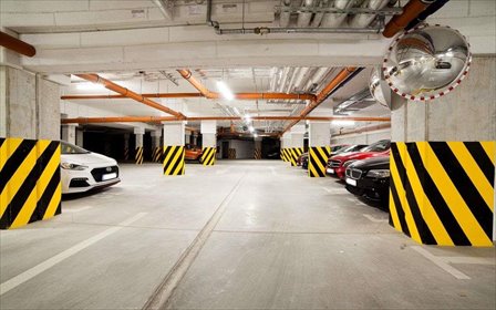 garaż na wynajem 12m2 garaż Wrocław, ul. Dyrekcyjna