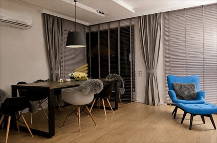 Luksusowy dom 200 m2 z ogrodem, garażem i klimatyzacją dom Konstancin-Jeziorna, Warszawska