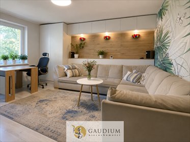 Przestronne 97,5 m² z ogrodem i garażami w Cedrach Małych mieszkanie Cedry Małe, Wiślana