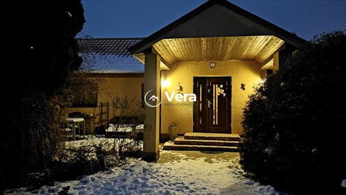 Przytulny dom 147 m2 z tarasem i ogrodem w Żabiej Woli dom Huta Żabiowolska