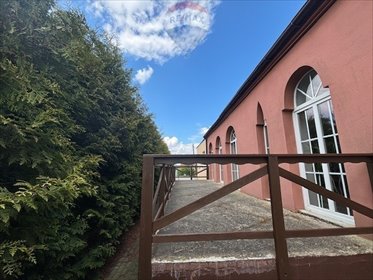 Posesja z budynkiem biznesowym i mieszkaniem, 1,32 ha dom Krasna Łąka