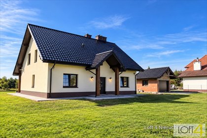Na sprzedaż przestronny dom 212 m² z dużą działką 37 arów dom Lipiny