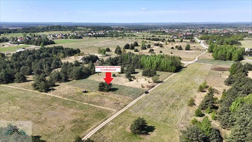 Malownicza działka budowlana 600-645 m² w Chechle. działka Chechło