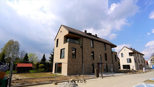 Nowoczesny dom z ogrodem w Bronowicach. dom Kraków, Bronowice, Bakałarzy