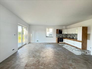 Polecam nowoczesny dom 114,6 m² z 4 pokojami w Żabnie dom Żabno