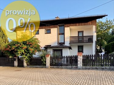 Przestronny dom 250 m² z garażem i tarasem w Ustroniu. dom Ustroń, Jesionowa