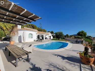 Dom 206 m² w Calpe - 3 pokoje i nowoczesny styl dom Calpe