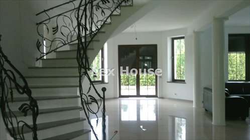 dom na sprzedaż 400m2 dom Strachocin