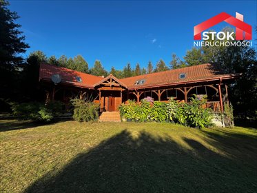 Urokliwy dom rustykalny 300 m² z kominkiem i garażem dom Czaplino