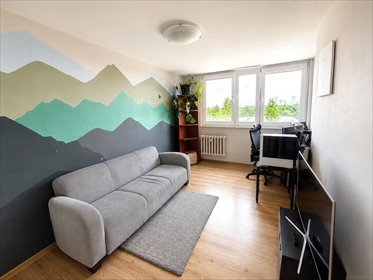 Dwupokojowe mieszkanie z oddzielną kuchnią i piwnicą. mieszkanie Warszawa, Wola, Norwida
