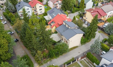 Dom z potencjałem rozbudowy i dwoma mieszkaniami dom Konstancin-Jeziorna, Grapa, Królowej Marysieńki