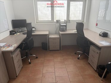 Wynajem biura 15 m² w Police – wyposażone, chronione, blisko przemysłu lokal użytkowy Police