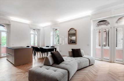 mieszkanie na sprzedaż 120m2 mieszkanie Menaggio