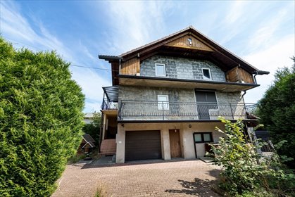 Dom 180 m² w Kętach - przestronne wnętrza i garaż dom Kęty