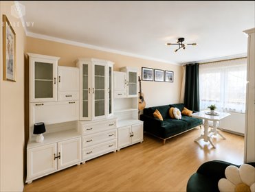 Przytulne 50m² z balkonem, blisko PKP i sklepów mieszkanie Wołomin, Wileńska
