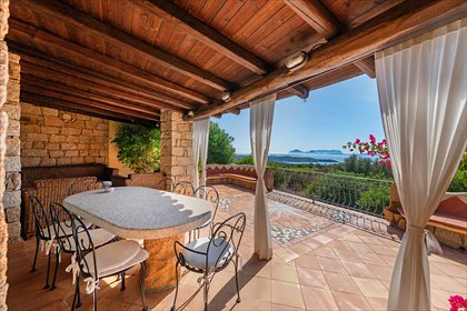 Ekskluzywny dom z panoramicznym widokiem na Cala di Volpe dom Arzachena