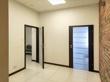 Lokal usługowy 14 m² z windą i parkingiem - Radom lokal użytkowy Radom, Zamłynie, Główna