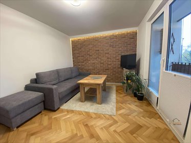 Wadowice - 38 m² po remoncie z balkonem i wymianą instalacji mieszkanie Wadowice