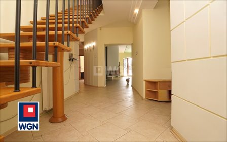 Solidny dom 208 m2 z dużą działką i garażem w Piotrkowie dom Piotrków Trybunalski, Południowa