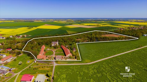 Działka 17,6 ha z zabytkowym pałacem i parkiem działka Budziwojów