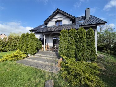 Nowoczesny dom 177m2 z dużą działką i przestrzenią dom Bielawa