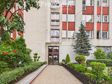 Sprzedam 2-pokojowe mieszkanie 36 m² w centrum Katowic z parkingiem mieszkanie Katowice, Uniwersytecka