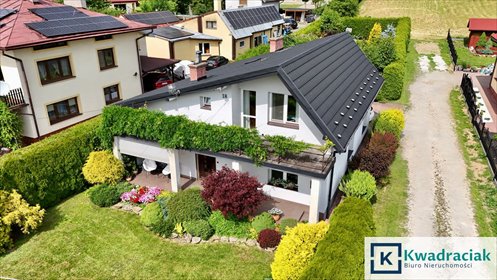Zadbany dom 110 m² z ogrodem i garażem w Łężanach dom Łężany
