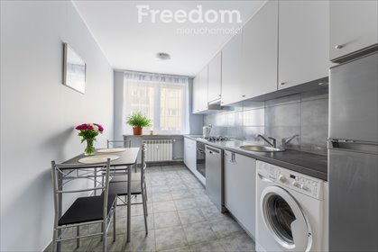 Przestronne 2-pokojowe mieszkanie z widną kuchnią i garderobą mieszkanie Warszawa, Śródmieście, Powiśle, Solec