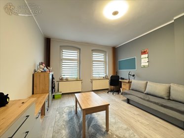 Przestronne 195 m² z potencjałem, bezczynszowe! mieszkanie Bytom