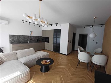 Na sprzedaż przestronne 81 m² z ogrodem i tarasem w Nadolicach mieszkanie Nadolice Wielkie, Lipowa