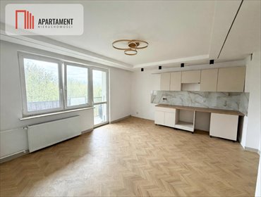 Przestronne 3-pokojowe mieszkanie z balkonem po remoncie. mieszkanie Chocianów