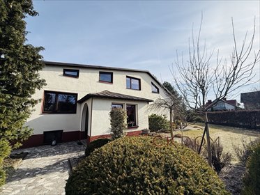 Dom 130 m² z tarasem, ogrodem i panelami fotowoltaicznymi dom Starachowice