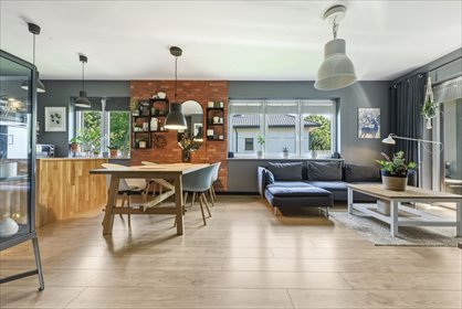 Dwupoziomowe 122 m² z tarasami i ogródkiem w Zielonce mieszkanie Zielonka, Józefa Orwida