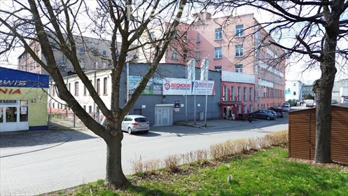 Lokal usługowy 700 m² w centrum Brzegu (antresola, plac) lokal użytkowy Brzeg, Trzech Kotwic 11