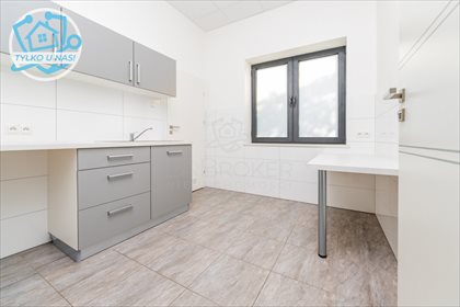 Lokal użytkowy na wynajem Kleosin, Zambrowska 89m2 Foto 1