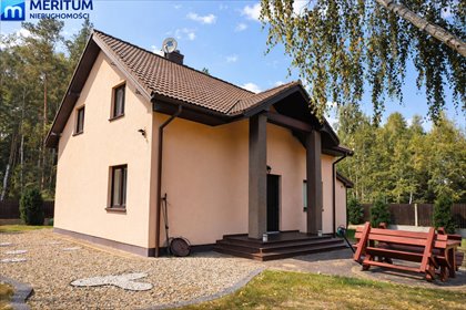 Dom wolnostojący na dużej, zagospodarowanej działce dom Stare Budy