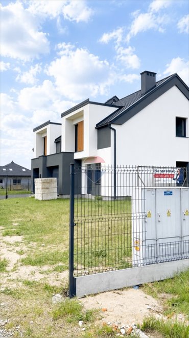 Nowoczesny bliźniak 125 m² z garażem i działką 650 m² dom Myśliszewice