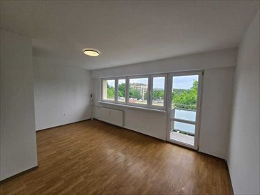 Przestronne 3-pokojowe mieszkanie z balkonem i piwnicą mieszkanie Warszawa, Gorlicka