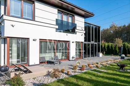 Nowoczesny dom 340 m² z lasem, garażem i ogrodem zimowym dom Elbląg, Pińska