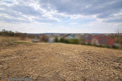 Widokowa działka 949 m² z prądem i dojazdem asfaltowym działka Pękowice