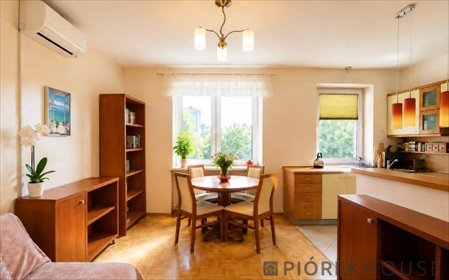 Do sprzedania 2-pokojowe mieszkanie 50 m² z balkonem w Warszawie mieszkanie Warszawa, Wola, Okopowa