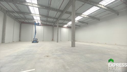 magazyn na wynajem 755m2 magazyn Luboń