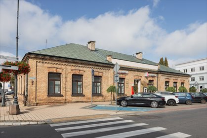 lokal użytkowy na sprzedaż 672m2 lokal użytkowy Sochaczew, ul. 1 Maja 19