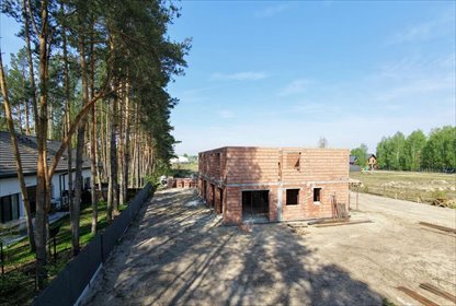 Nowoczesny dom 141 m² z ogrodem, garażem i wysokim standardem dom Mroków