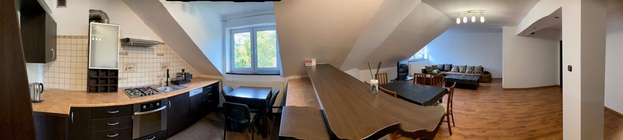 Na wynajem przestronne 100 m² apartament z balkonem w centrum Aleksandrowa Łódzkiego mieszkanie Aleksandrów Łódzki